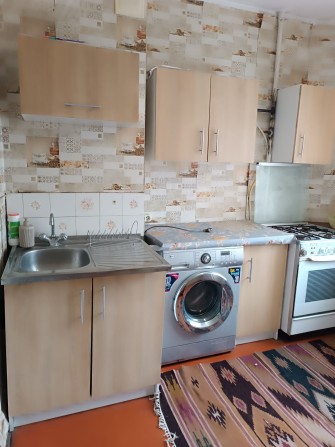 Сдам 1 комн.газифицированную квартиру на долго на Вильмса от хозяина - фото 1