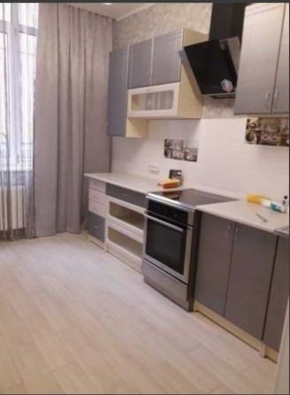 Сдам 1 ком.квартиру в новом доме ЖК.Люксенбург в центре города 8000грн - фото 1