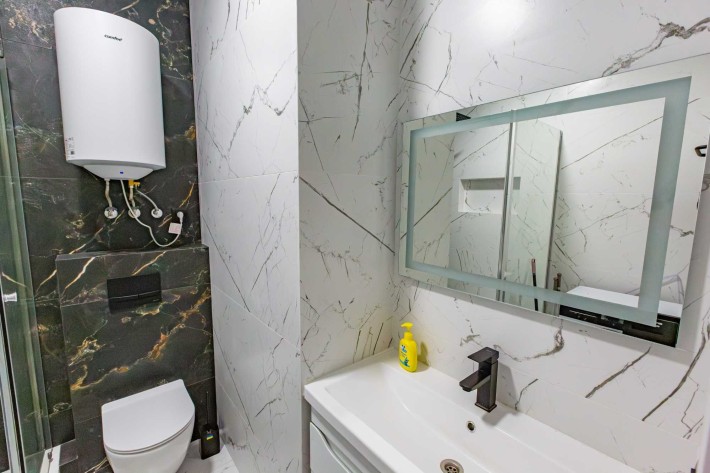 Аренда студии ЖК Атмосфера 4 этаж без выселения на лето - фото 1