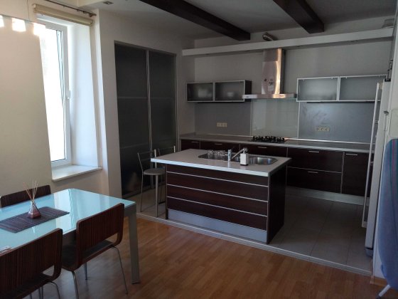 Красивая квартира возле Оперного. 3 спальни. Пер Чайковского Одесса