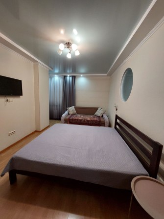 Сдаю 1 комн. в Центре города ЖК  Усадьба Разумовского/новострой - фото 1