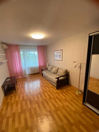 Оренда 1-кімн Корольова/Левітана, в будинку "Сільпо" - фото 1