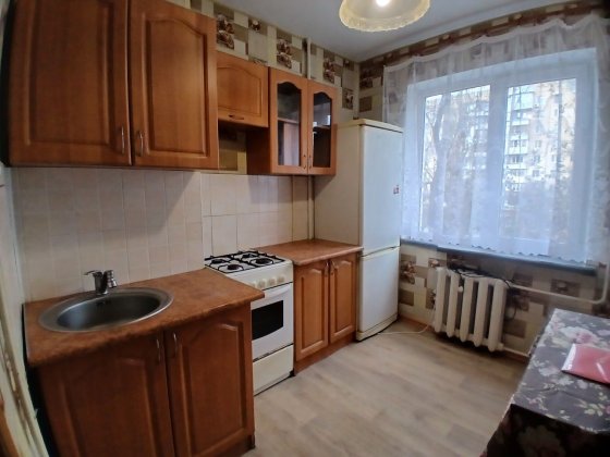 Аренда! 2х ком 2й этаж газ. Рынок Южный,Таирова Одесса