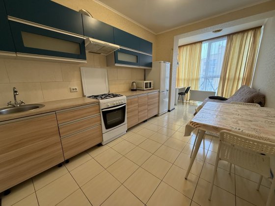 Гарна квартира в оренду в ЖК Щасливий, Соборна 10В, Епіцентр, Ашан Петропавлівська Борщагівка