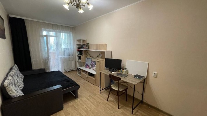 1к.кв. ЖК София Киевская, генератор, евроремонт, мебель, техника - фото 1