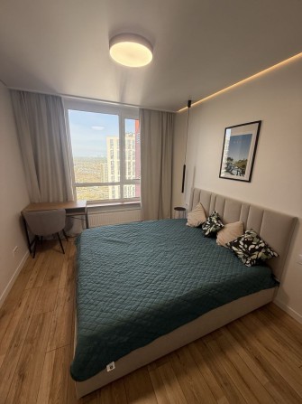 Оренда 1к., квартири ЖК Варшавський Плюс, вул. О. Олеся 10, Генератор. - фото 1