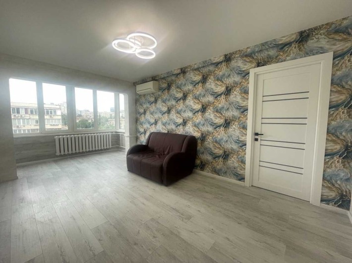 Перша оренда 3 кім квартири біля метро Либідська, напроти Ocean Plaza - фото 1