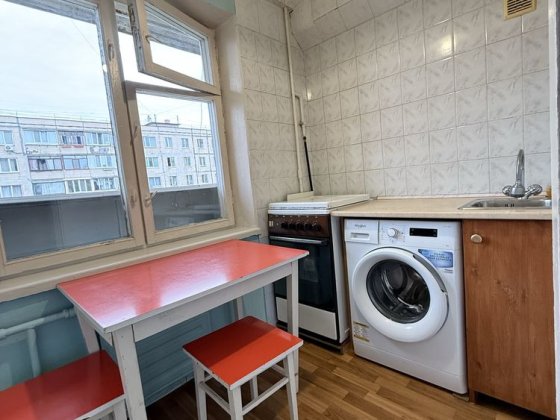 Оренда квартири,Пр-т Европейського Союзу,88-Б. Неподалік ТЦ»Ретровіль» Київ