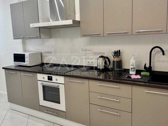 Оренда 3-кімнатної квартири/ 93м2/ Дарницький р-н/ Позняки/ ГЕНЕРАТОР Киев