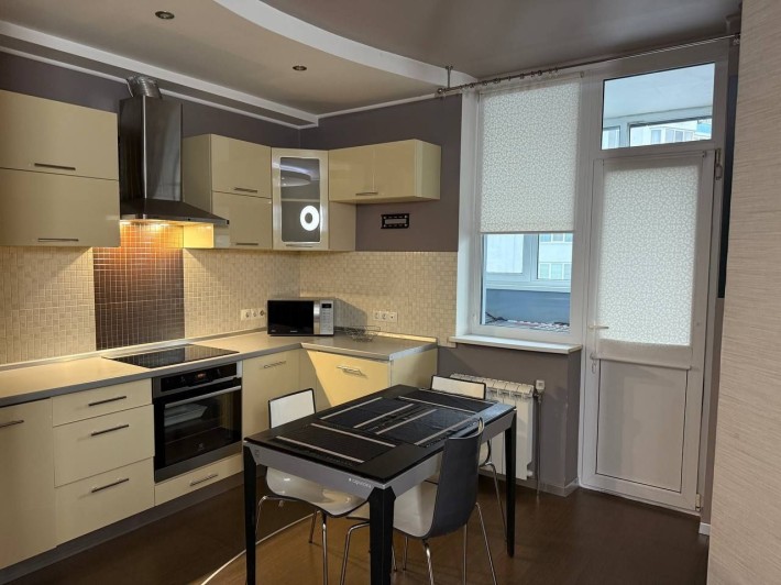 Бориса Гмирі 8б. ПОЗНЯКИ. Генератор є. - фото 1