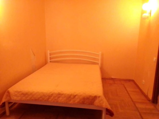 Ахматової, 5. Здається в оренду затишна 2к квартира, газ