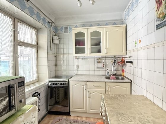 Оренда 2кімнатноі квартири Зодчих 60/1 Киев