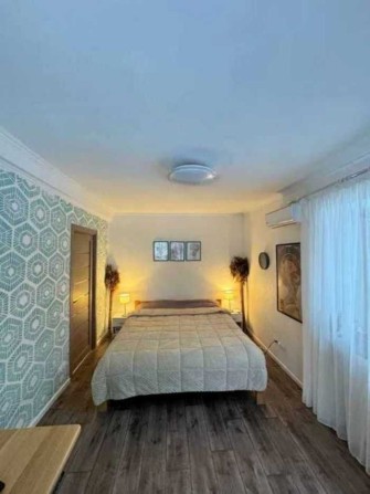 Здається 2-кімнатна квартира на вул.Академіка Доброхотова. - фото 1