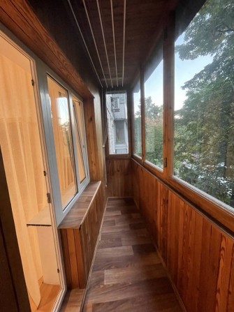 Сдам большую однокомнатную квартиру. - фото 1