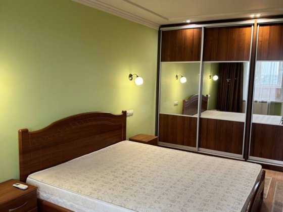 Оренда 2к квартири, пров. Ясинуватський, 11 ЖК The Lakes, м Деміївська Киев