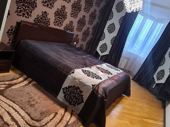 Здам 3к.кв. вул.Срібнокільська 1, Корона. М.Позняки Киев