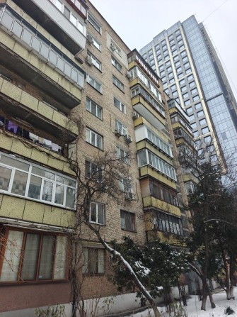 Здам в оренду 2к квартиру на метро Палац Україна.  Предславинська 26-А - фото 1