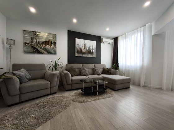 Оренда 3 кімнатна квартира ЖК Лікоград Ю. Здановської 50/2 Виставковий Киев