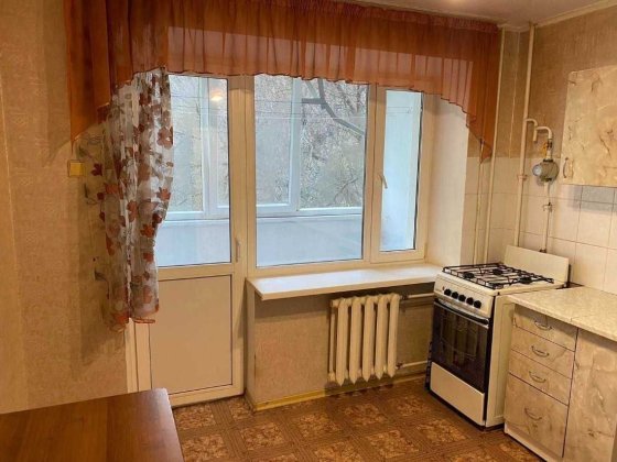 Оренда однокімнатної квартири біля М. "Почайна", поруч стадіон Спартак Киев