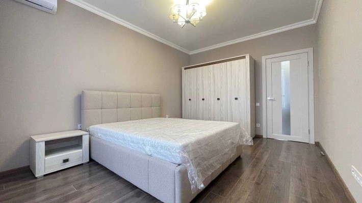 Є генератор, тепло, вода! Здам 2к квартиру в ЖК Сирецькі Сади! - фото 1