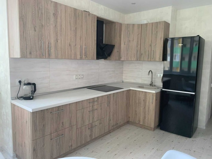 Бульвар Ярослава Гашека -22 - фото 1