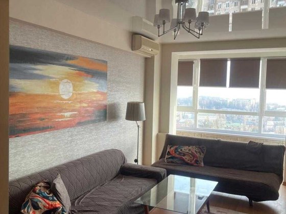 Без комісії, ЦЕНТР міста оренда 2 кімнатна, 3 хв до метро Киев