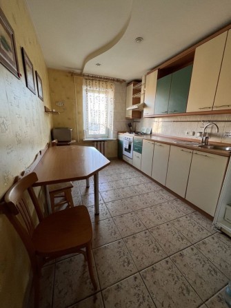 Дуже класна двокімнатна 52м2 Академ Житомирська - фото 1