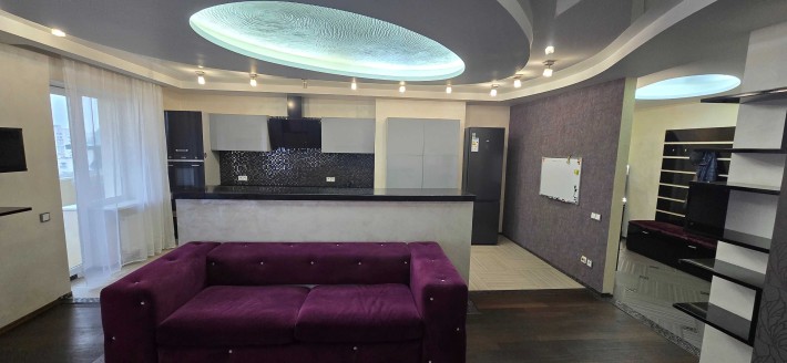 Здається 3-ох кімнатна квартира м Голосіївська. - фото 1