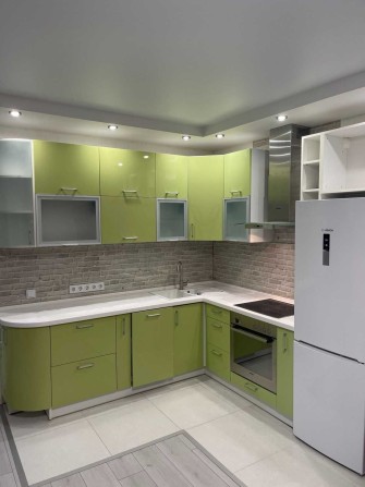 Без комісіі. Оренда 2к. Краснова,19,  біля метро 5 хвилин - фото 1