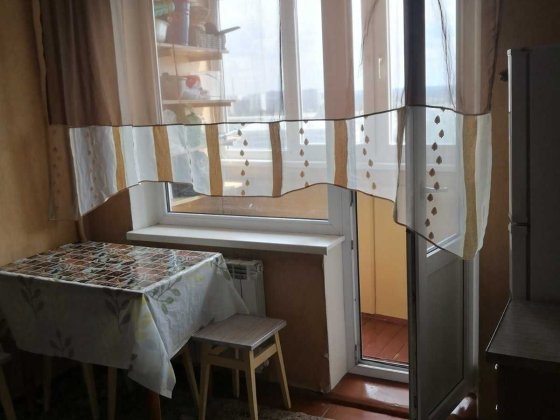 1-кімнатна квартира в оренду від власника  . м. Київ ,вул. Райдужна,19 Киев