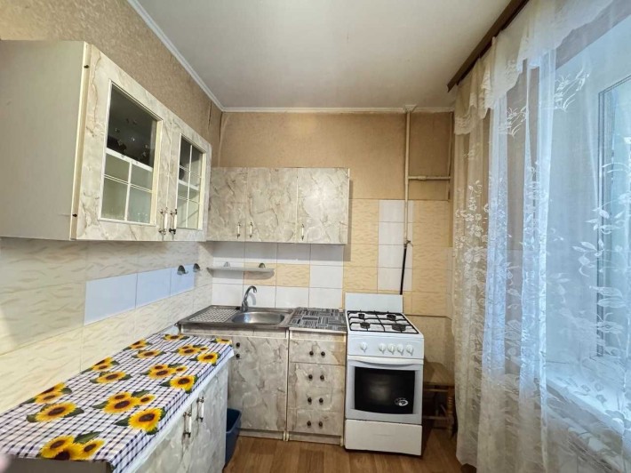 Борщагівка,оренда 1к квартири,Є ГАЗ,ПЕРШИЙ ПОВЕРХ! - фото 1
