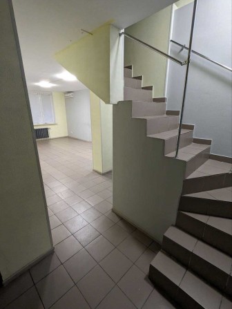 Квартира под офис или жилье на Позняках - фото 1