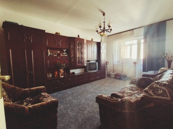 Мишугі 1/4, 2кв на 13пов.з меблями і технікою Київ