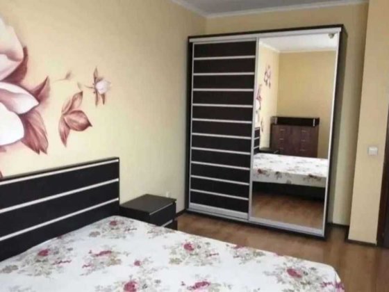 Оренда 2-кімнатної квартири на вул.Олени Пчілки,5 Киев