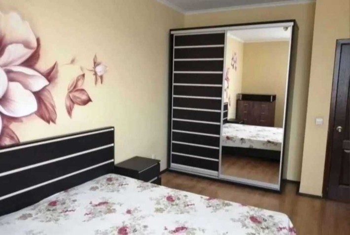 Оренда 2-кімнатної квартири на вул.Олени Пчілки,5 - фото 1