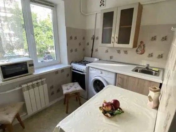 Здам в оренду 1к квартиру, метро Васильківська, завжди тепло Лісники