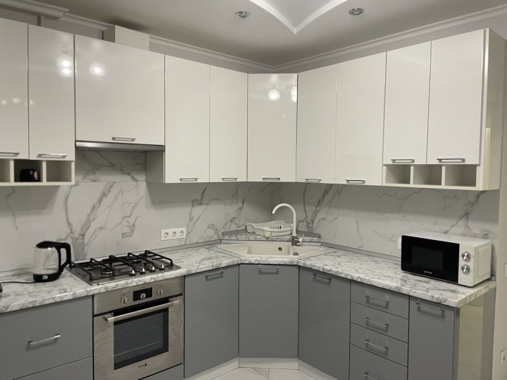 Оренда  1 кімнатної квартири ,вул Стрийська (Автовокзал) - фото 1