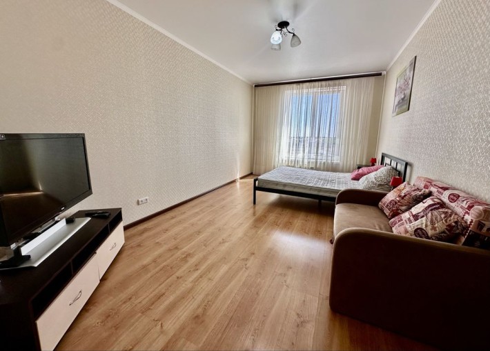 1 комн квартира, ЖК Ривьера Сити - фото 1