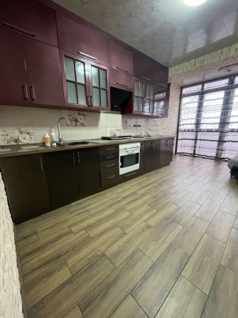 Лебедева 1 ЖК Шоколад велика 1К  кв-ра Парк Феофания М Теремки ВДНХ - фото 1