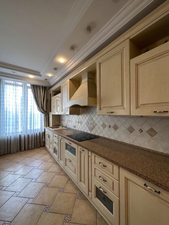 Оренда 3х кімнатної квартири Жилянська Дипломат Холл - фото 1