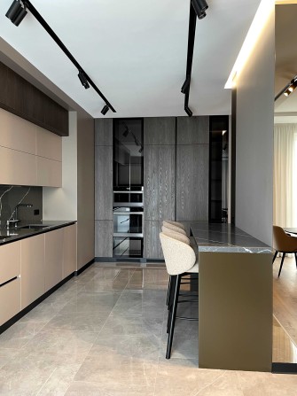 Оренда 3 к. кв. на Лейпцизький 13А, Арсенальна, 120 м. кв. - фото 1