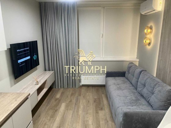 ЖК Варшавський 3 | Світло 24\7 | ТОП ремонт | Гардеробна | Перша здача Киев