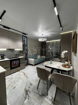 ГЕНЕРАТОР! Оренда ДИЗАЙНЕРСЬКОЇ квартири ЖК Русанівська Гавань - фото 1