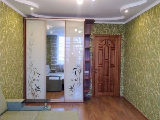 2 кв власник Академмістечко, В. Наумовича, 6 Киев