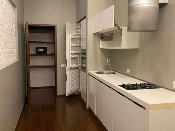 Продаж 1-к квартири вул. Стрілецька 7/6  м.Золоті Ворота Київ