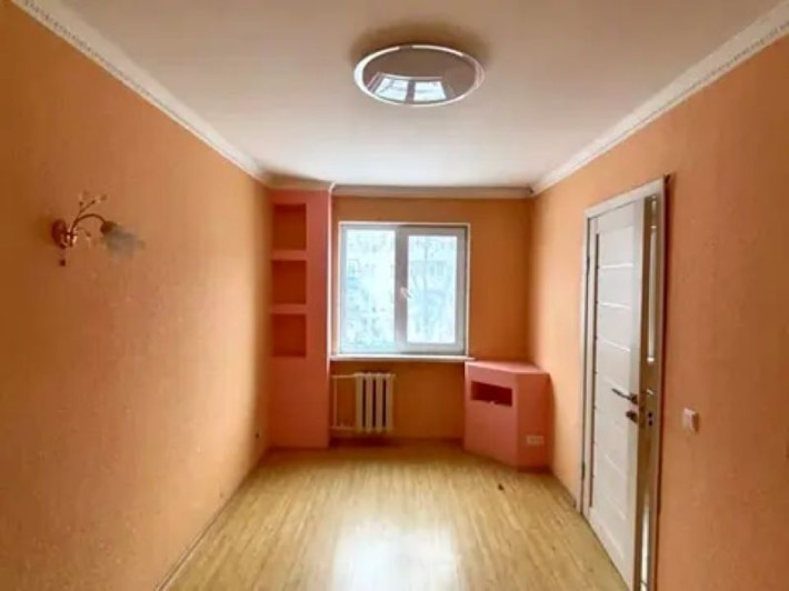 Продаж 2-к квартири вул. Мрії 17б - фото 1