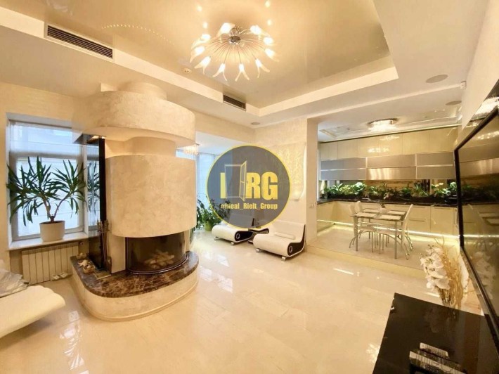 3К, 120м2, Левандовськог 5, Арсенальна,  Печерськ, Автономне опалення - фото 1