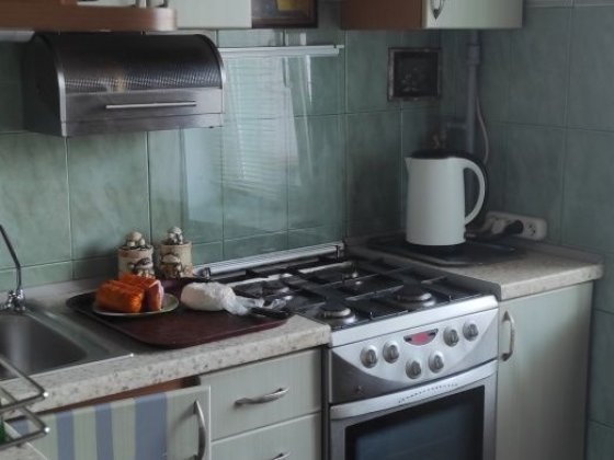 Оренда 2- кімн.вул.Алмаатинська,ДВРЗ Київ