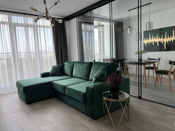 Оренда 2-кімн сучасної квартири в енергонезалежному будинку біля парку Київ