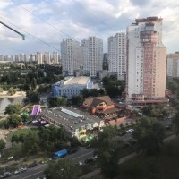 Продається 2к квартира по вул. Амвросія Бучми 8, Дніпровський р-н Київ